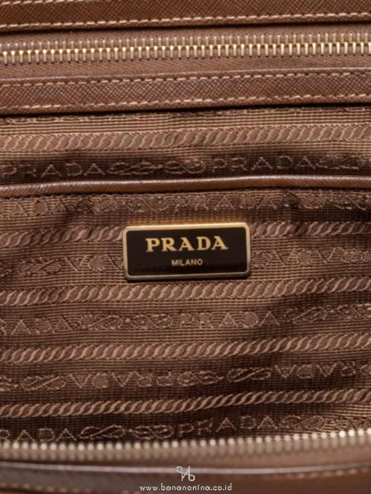 PRADA BR4253 Tessuto Saffiano Tote Corinto