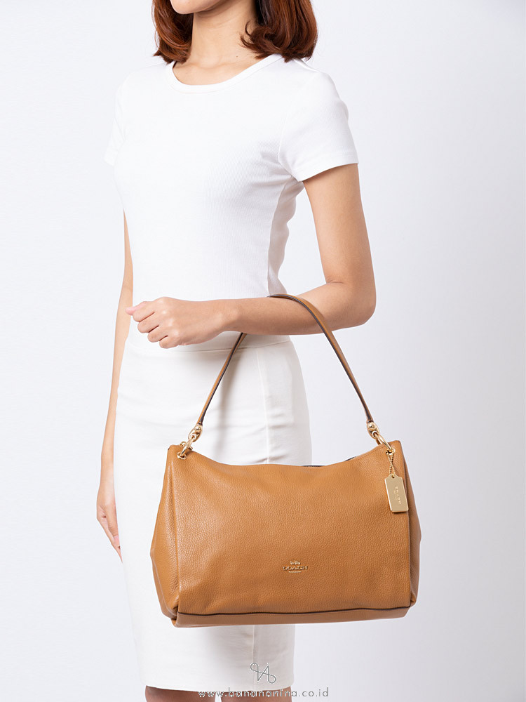 COACH 28966 Pebbled Leather Mia Shoulder Bag Light Saddle