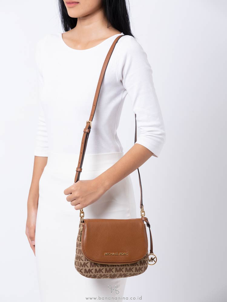 Mk Bedford Small Flap Crossbody 2024 towncentervb
