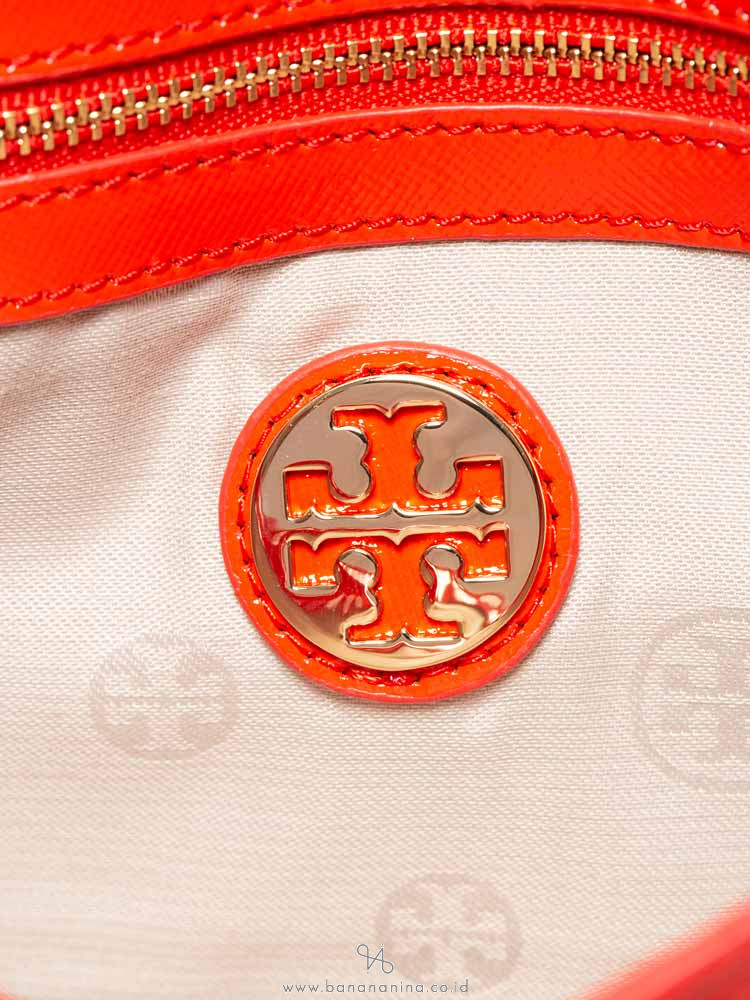 TORY BURCH Robinson Small Envelope Roll Clutch Poppy Red