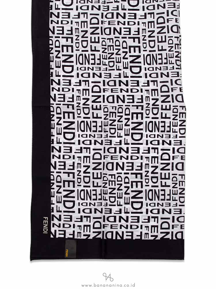 FENDI Printed Woven Scarf Black White