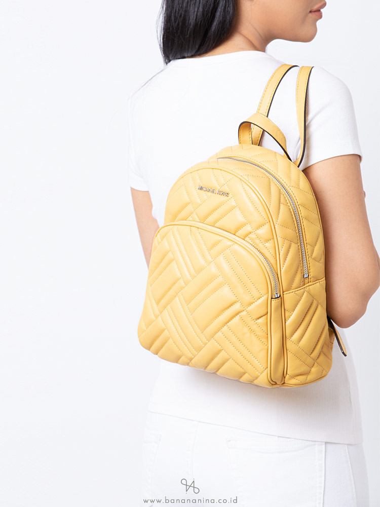MICHAEL KORS Abbey Medium Quilted Leather Backpack Dusty Daisy