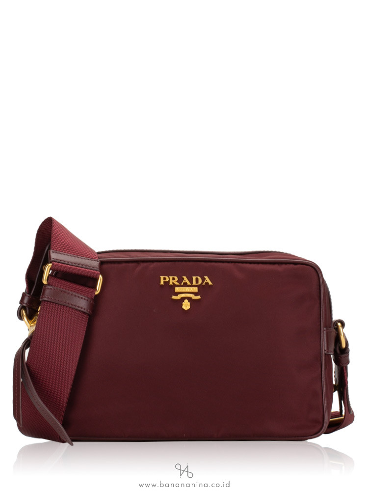 PRADA 1BH089 Tessuto Soft Calf Crossbody Granato