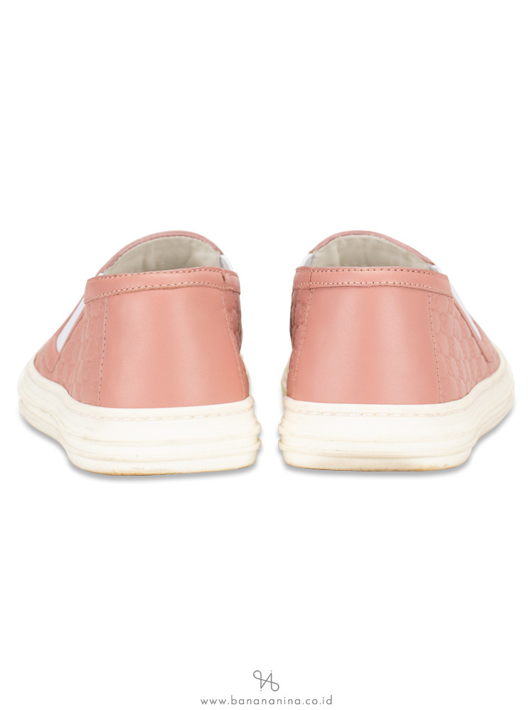GUCCI Microguccissima Slip On Sneakers Soft Pink Sz 37