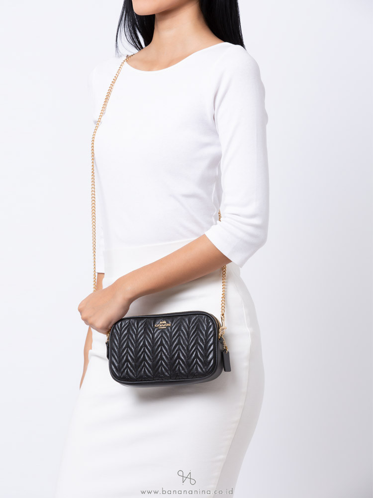 coach chain crossbody with quilting