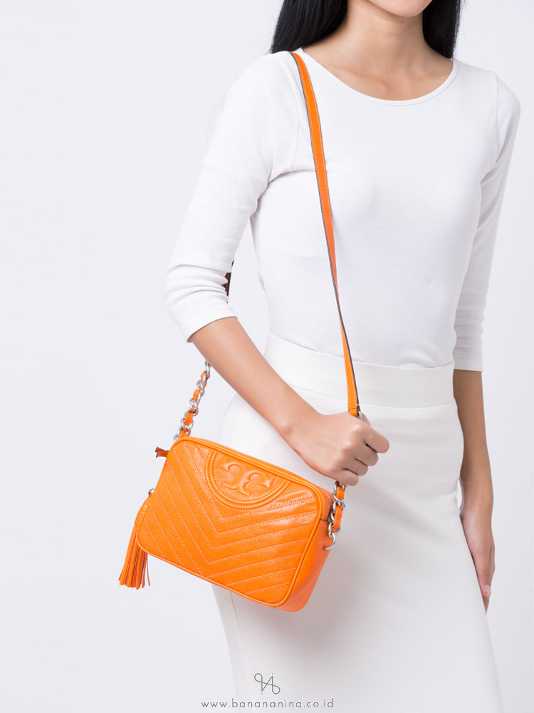TORY BURCH Fleming Distressed Chevron Leather Camera Bag Orange Juice