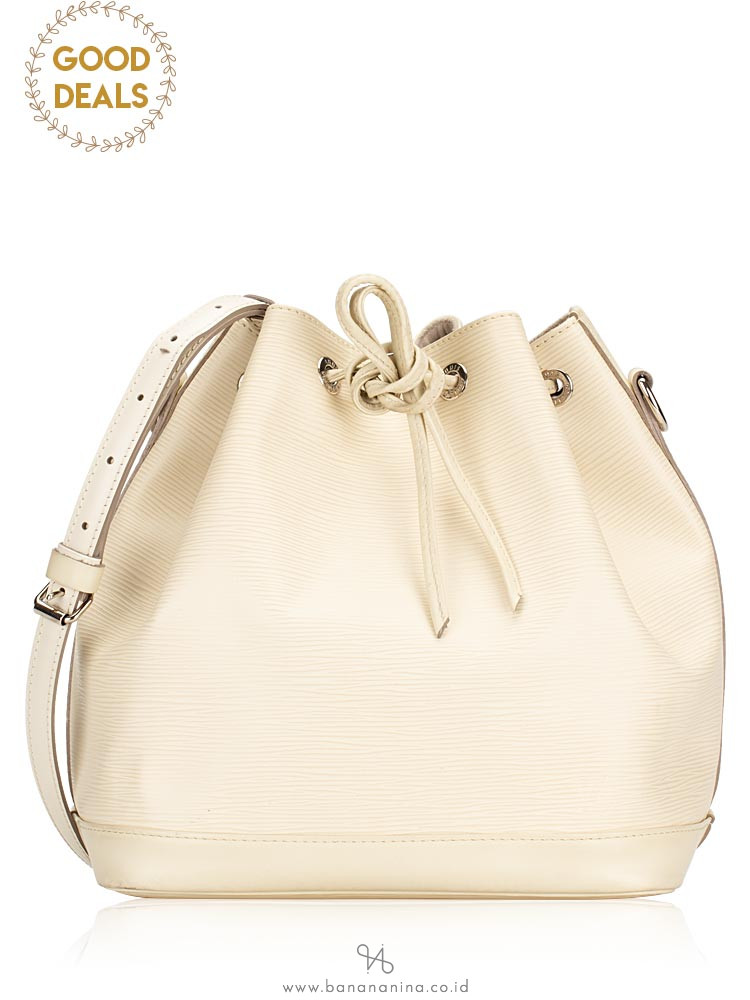 LOUIS VUITTON Epi Petit Noe Ivory