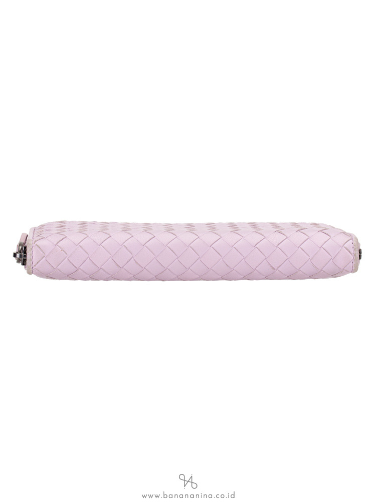 BOTTEGA VENETA Intrecciato Nappa Zip Wallet Oyster Purple