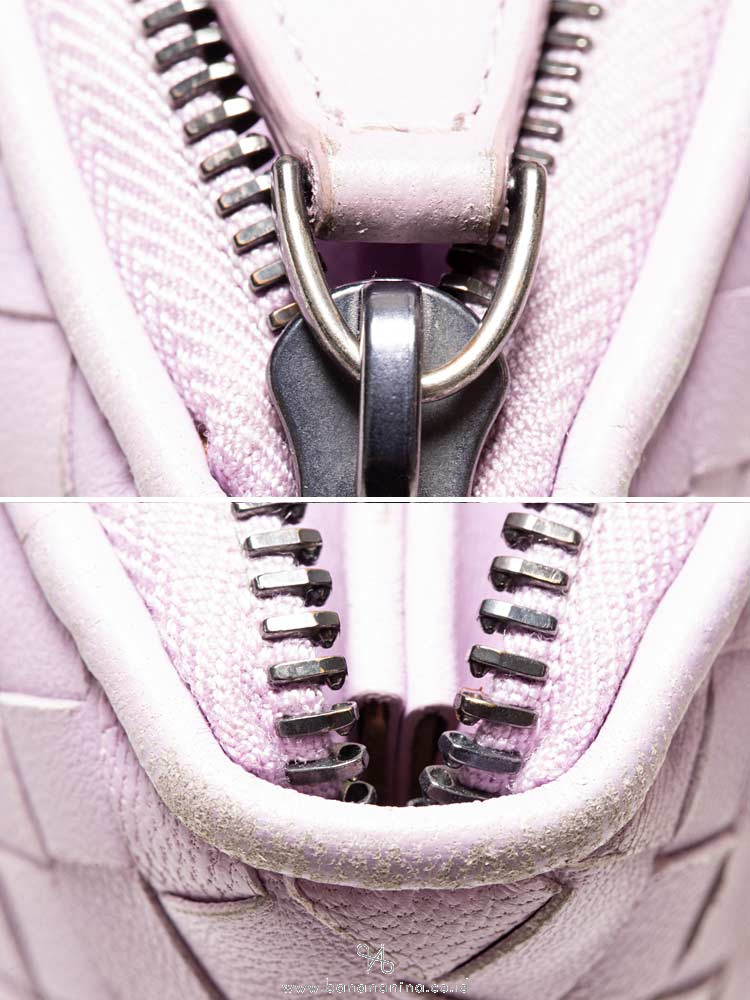 BOTTEGA VENETA Intrecciato Nappa Zip Wallet Oyster Purple
