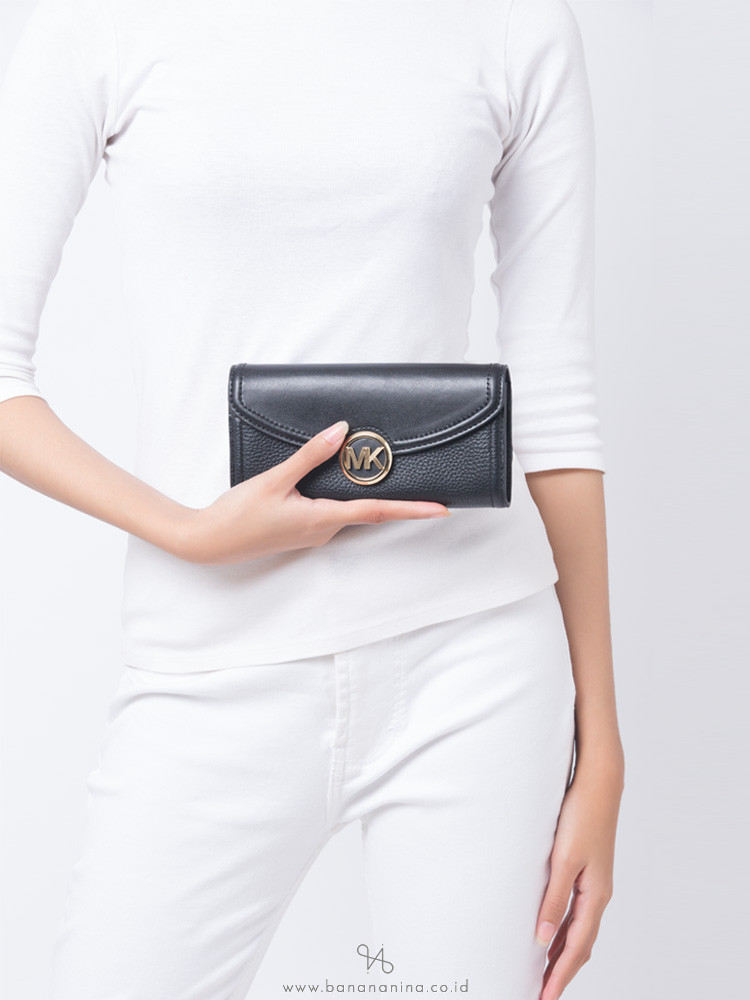 MICHAEL KORS Fulton Leather Flap Continental Wallet Black