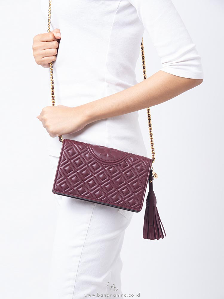 tory burch fleming wallet crossbody