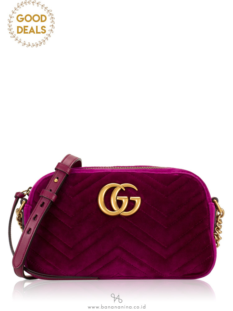 GUCCI GG Marmont Velvet Camera Bag Fuchsia