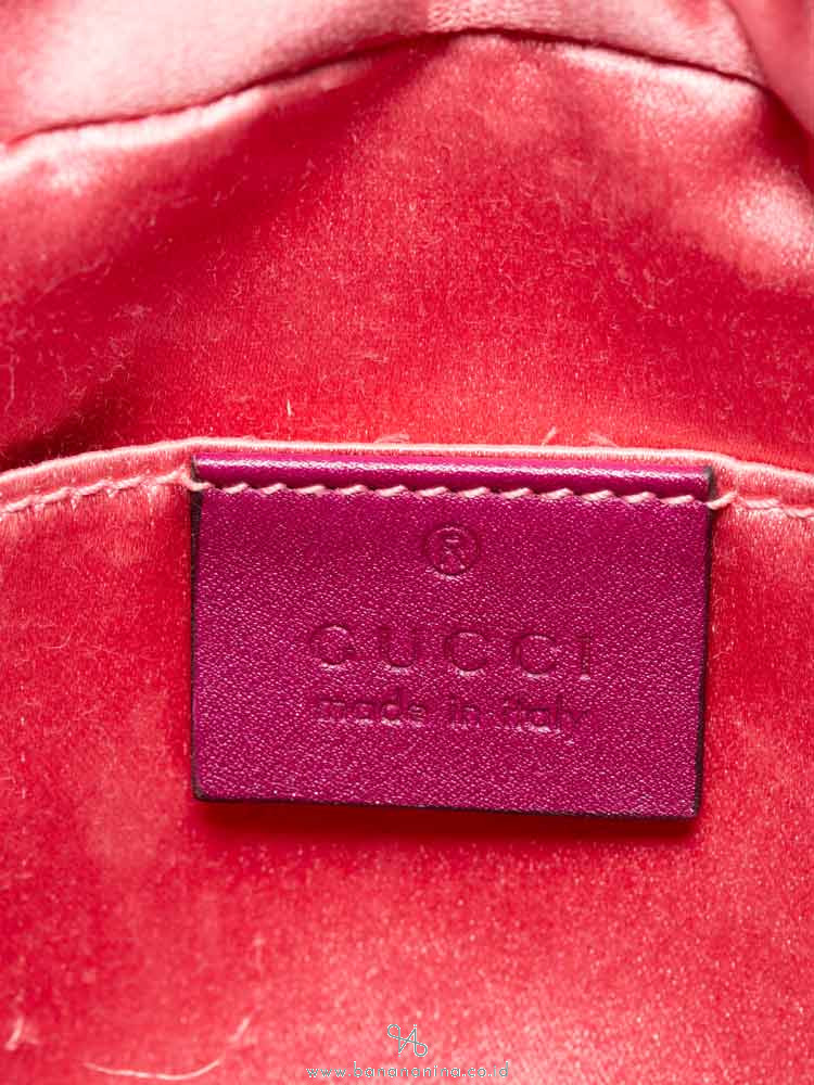 GUCCI GG Marmont Velvet Camera Bag Fuchsia