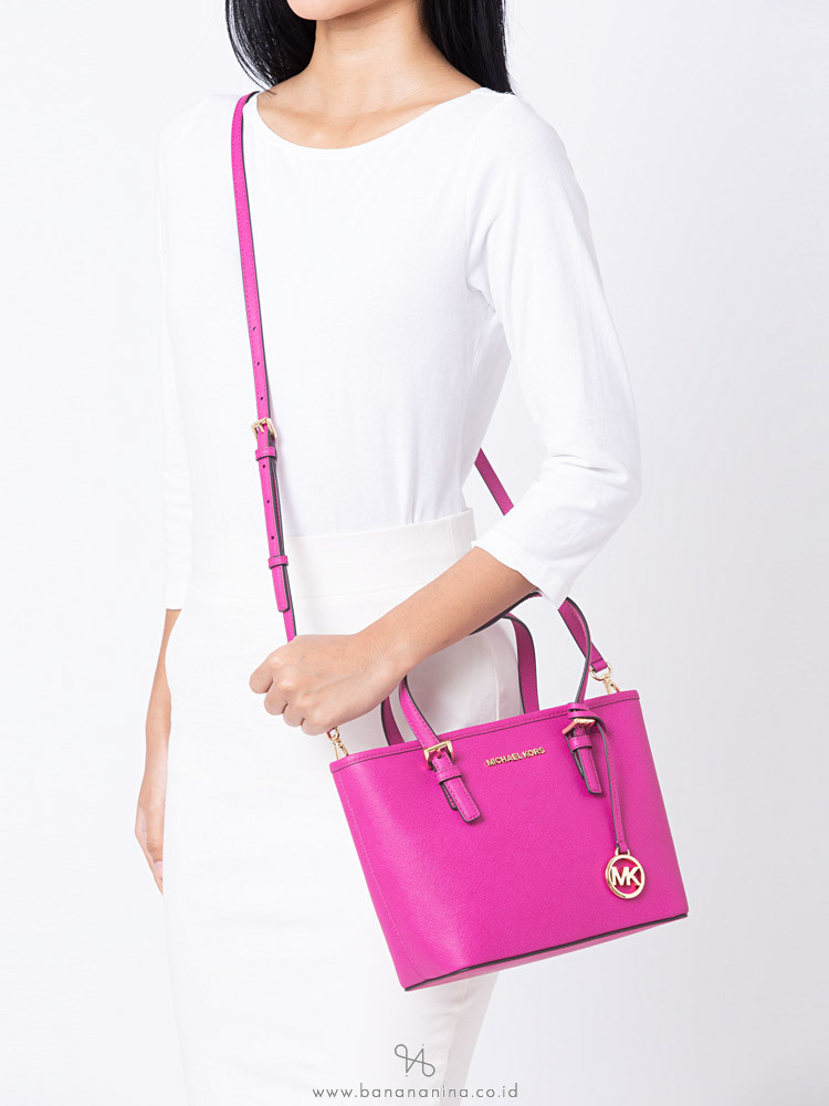 michael kors jet set travel xs carryall tote
