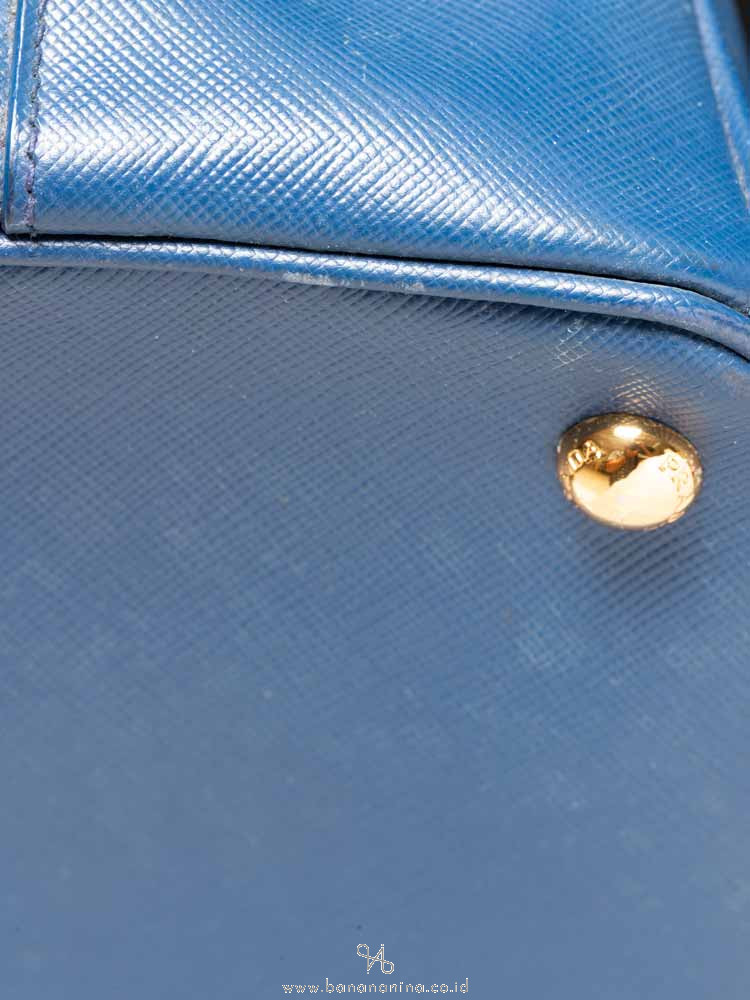 PRADA 1BA274 Saffiano Lux Double Zip Tote Bluette