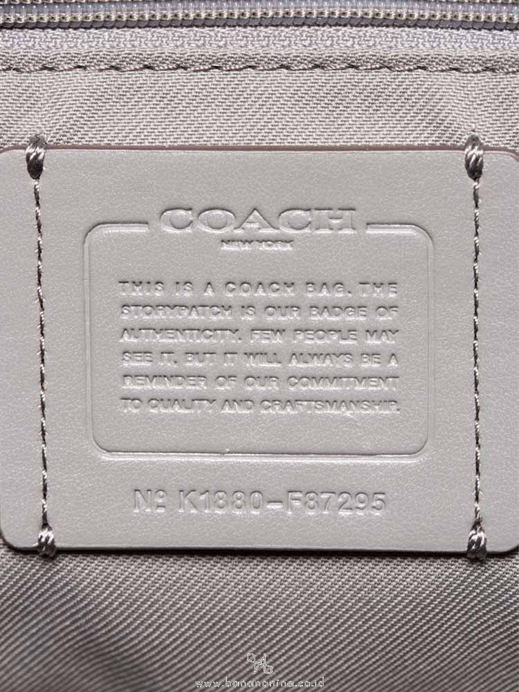 COACH 87295 Swagger 27 Pebble Leather Carryall Heather Grey