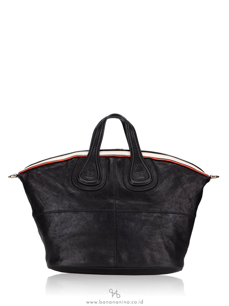 GIVENCHY Leather Medium Nightingale Black
