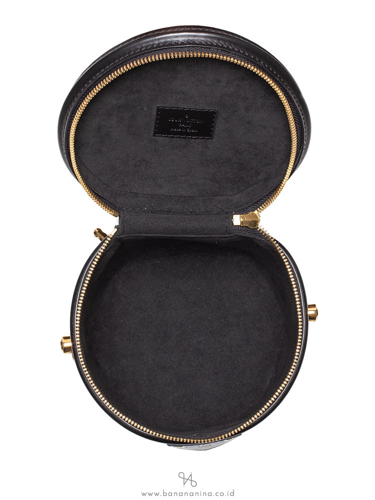 LOUIS VUITTON Reverse Monogram Cannes