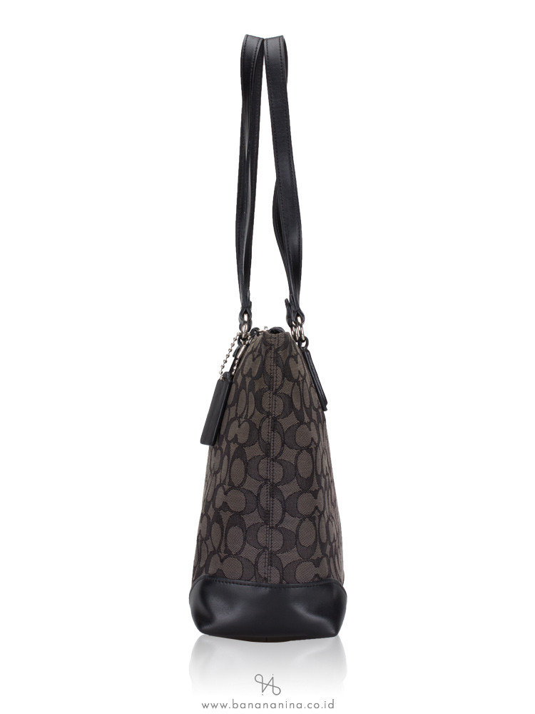 COACH 29958 Outline Signature Zip Tote Black Smoke