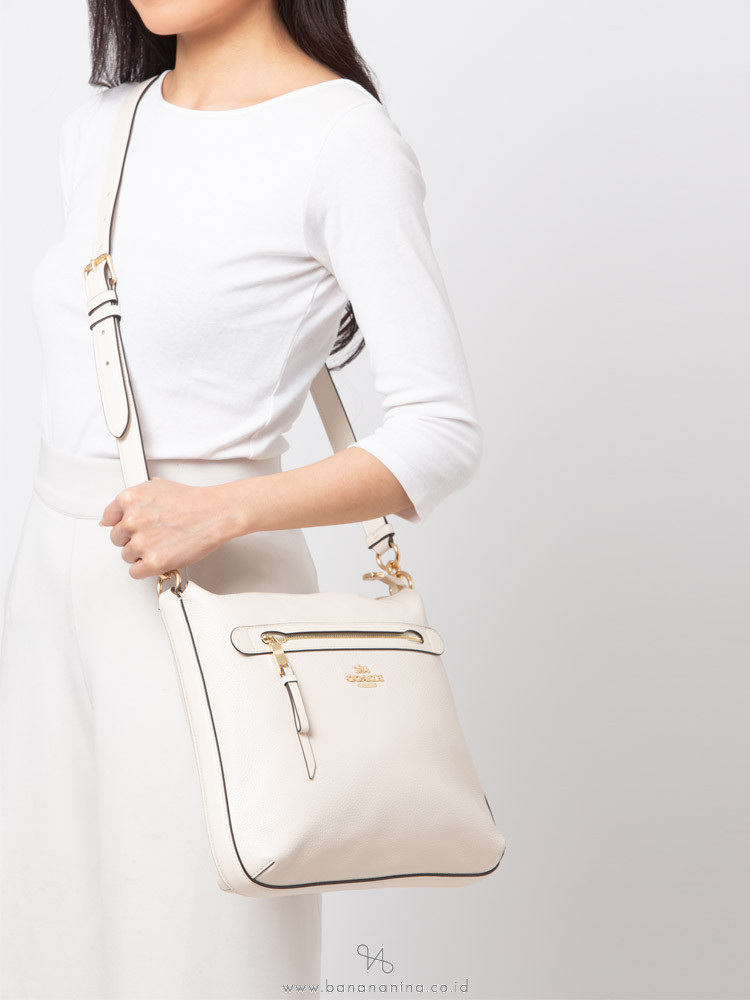 Mae file crossbody in signature leather top