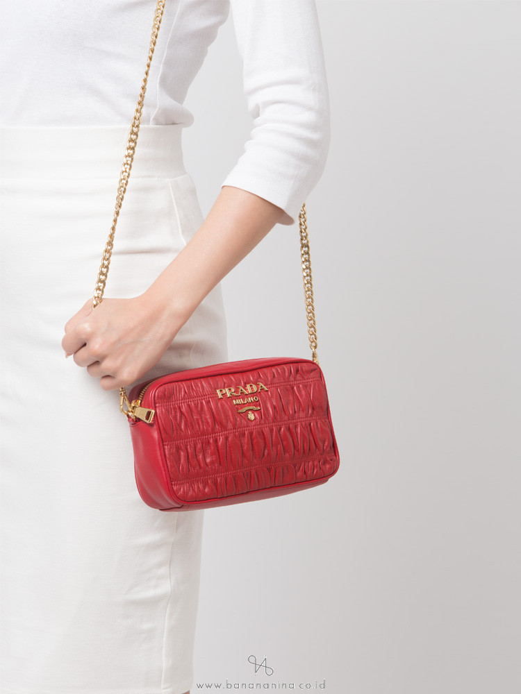 PRADA 1BH112 Nappa Gaufre Bandoliera Fuoco