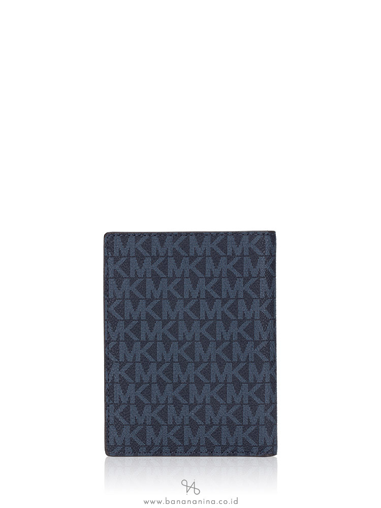 MICHAEL KORS Jet Set Travel Signature Medium Passport Case Admiral