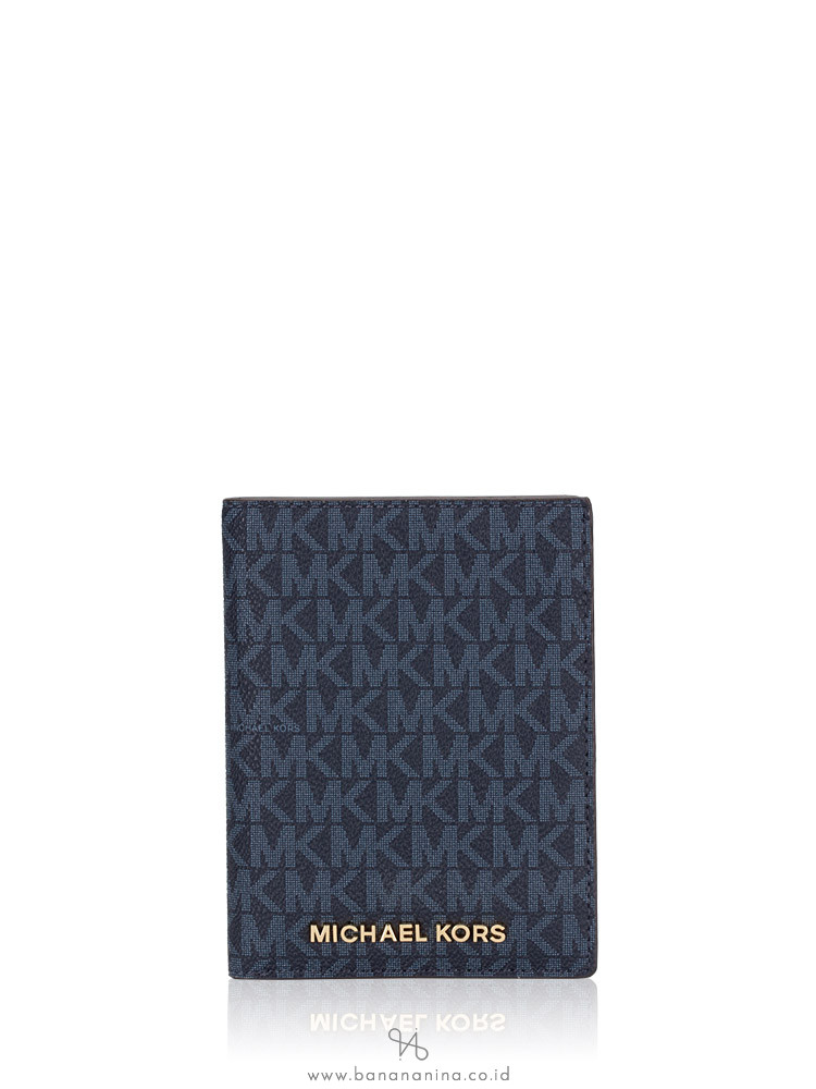 MICHAEL KORS Jet Set Travel Signature Medium Passport Case Admiral