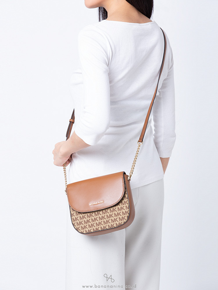 MICHAEL KORS Half Dome Signature Leather Crossbody Beige Ebony