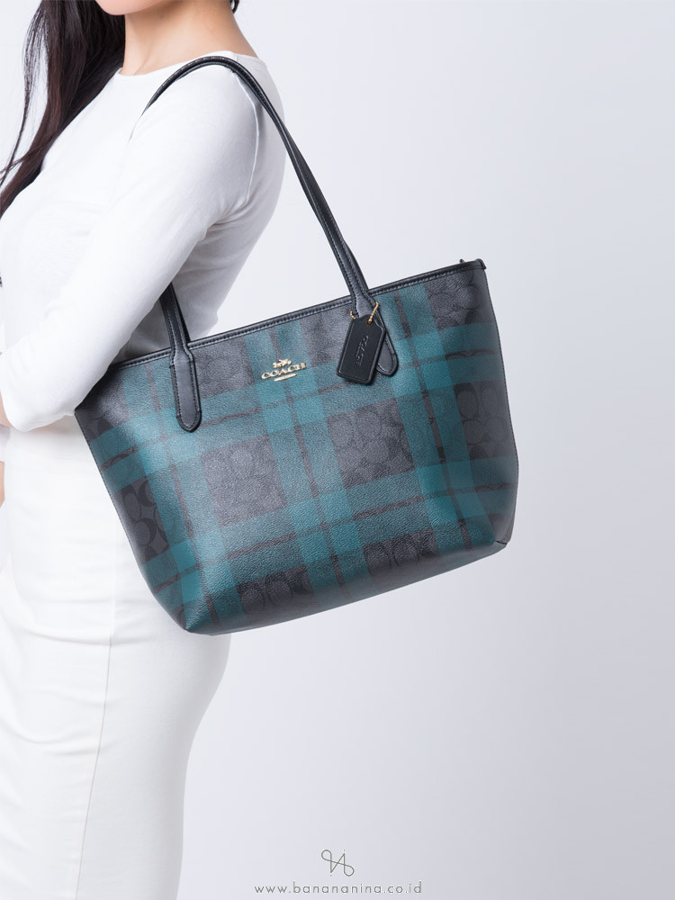 COACH 80028 Signature Field Plaid Zip Top Tote Black Deep Ocean Multi