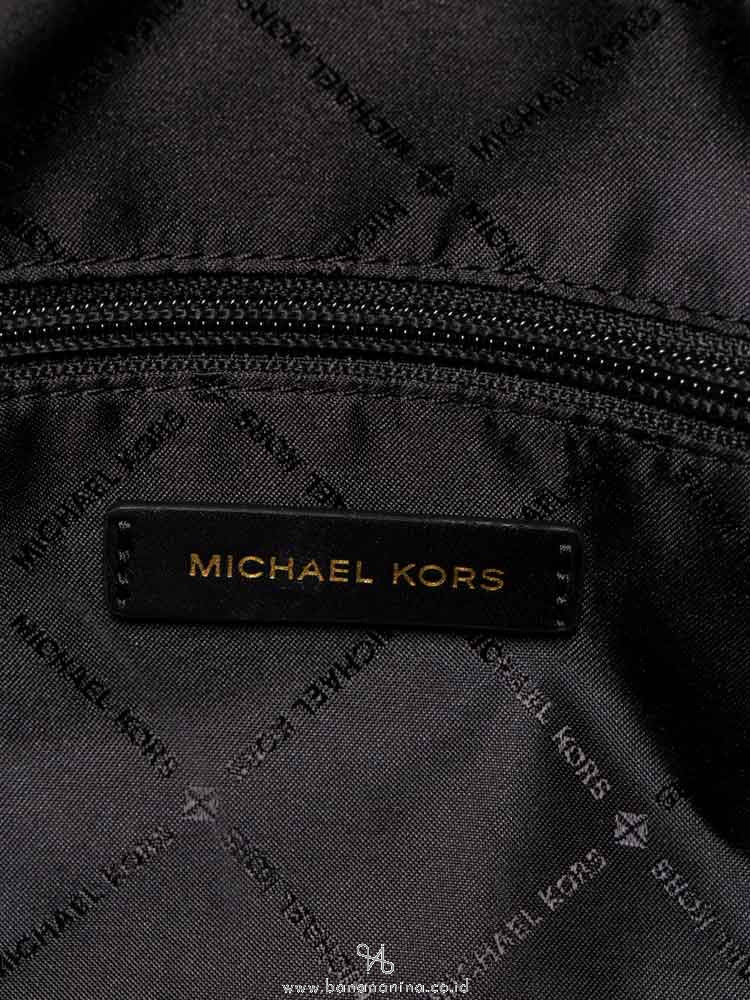 MICHAEL KORS Bedford Signature Large Duffle Bag Beige Black