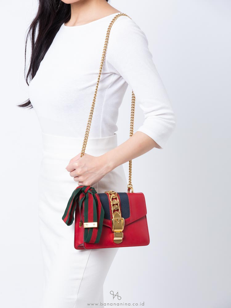 Gucci Sylvie Leather Mini Chain Bag Rosso