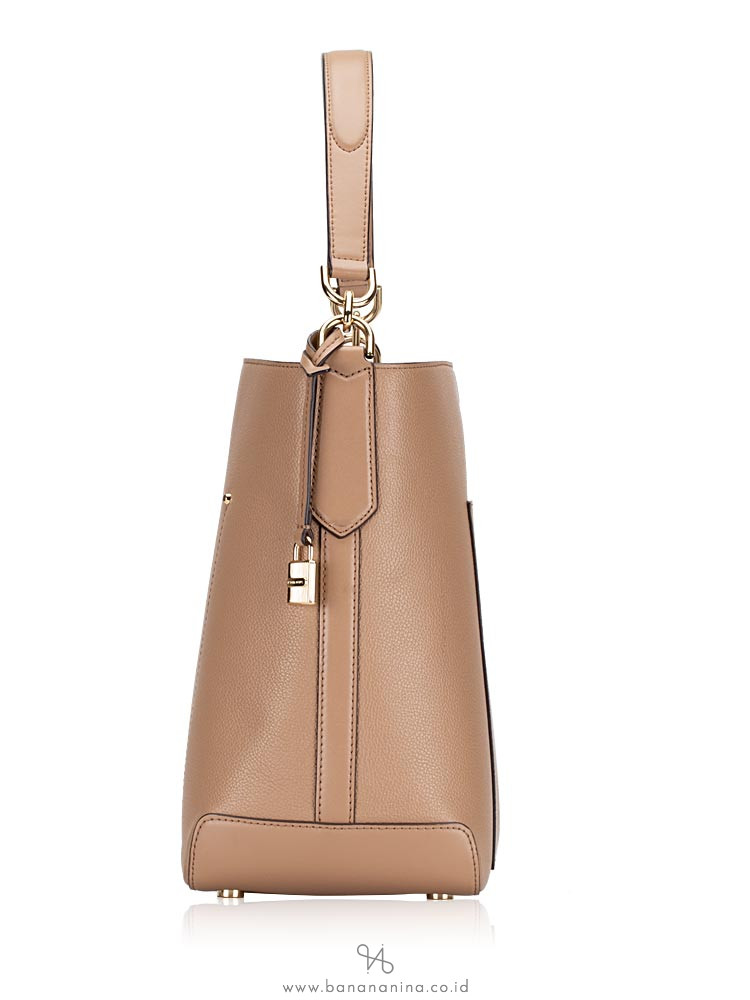 MICHAEL KORS Hayes Leather Large Bucket Bag Dark Khaki