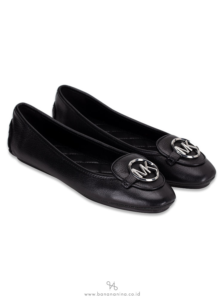MICHAEL KORS Lillie Leather Flats Black Silver Sz 7.5