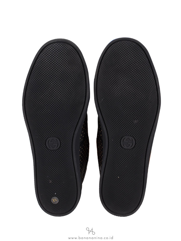 GUCCI Guccy Print Slip On Sneakers Black Sz 8.5