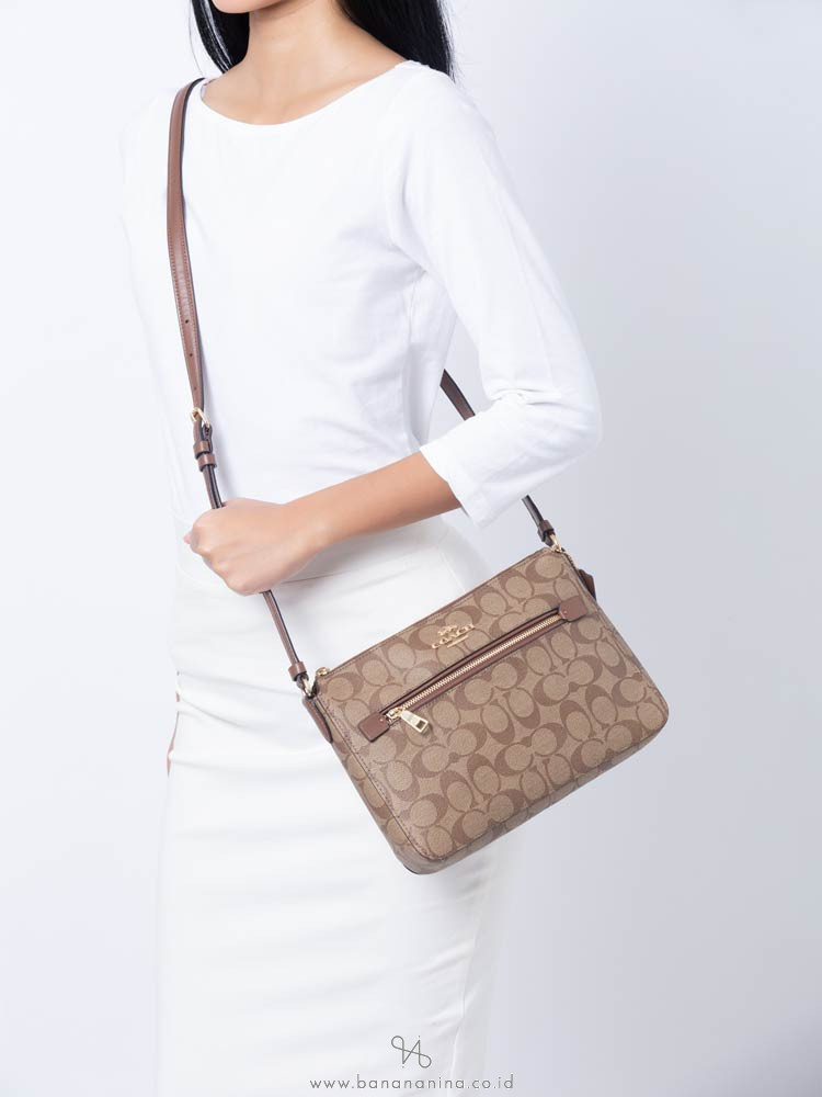coach gallery signature file bag crossbody