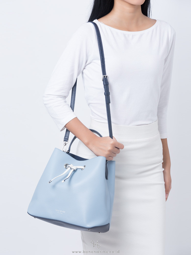 KATE SPADE Eva Leather Large Bucket Bag Blue Dawn Blazer Blue