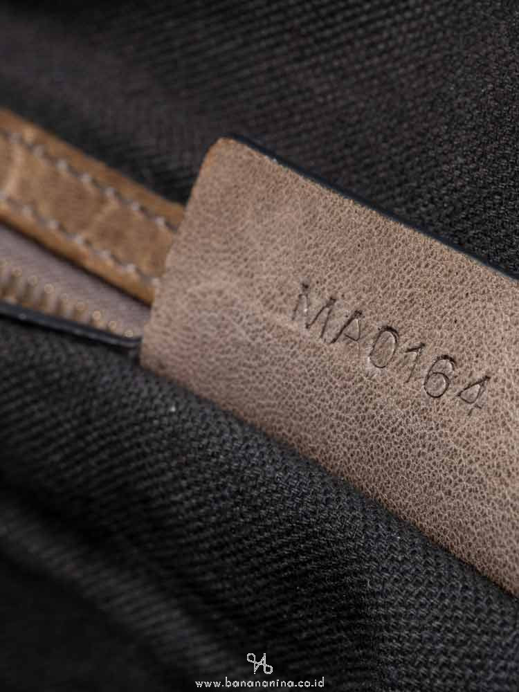 GIVENCHY Medium Nightingale Taupe
