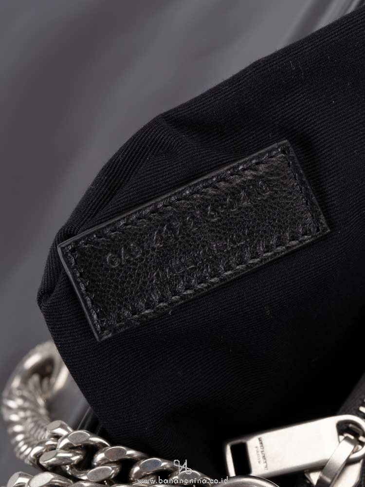 YSL Matelasse Medium Loulou Chain Bag Pearl Grey