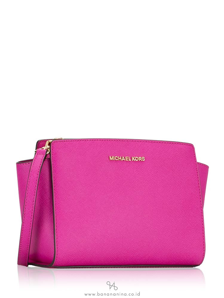 fuchsia michael kors wallet