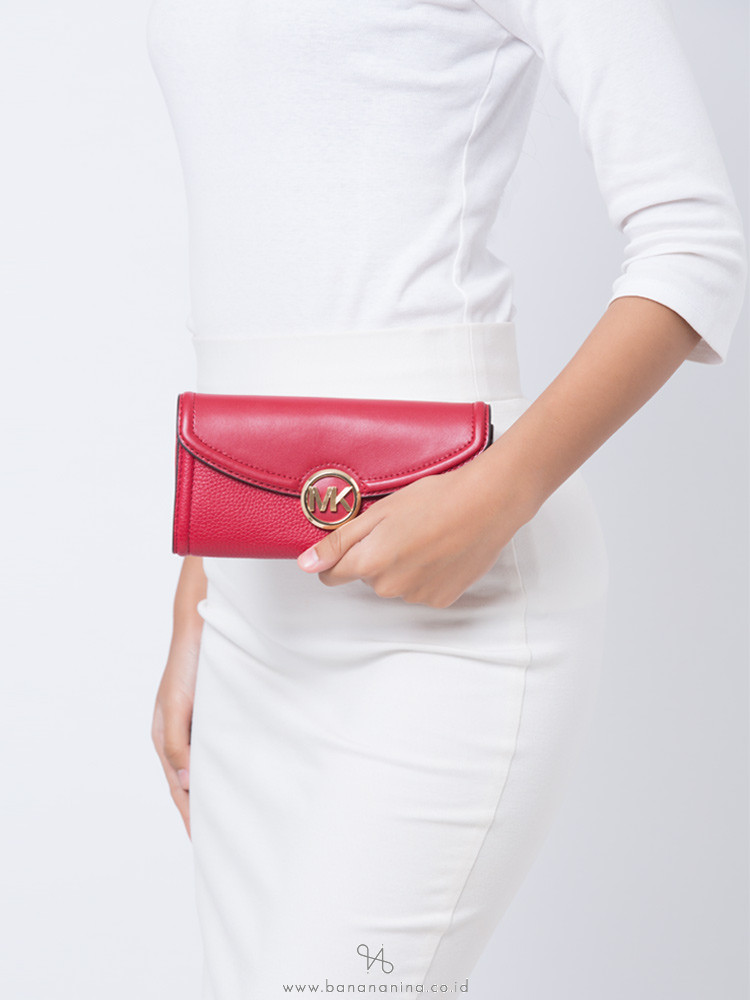MICHAEL KORS Fulton Leather Large Flap Continental Wallet Scarlet