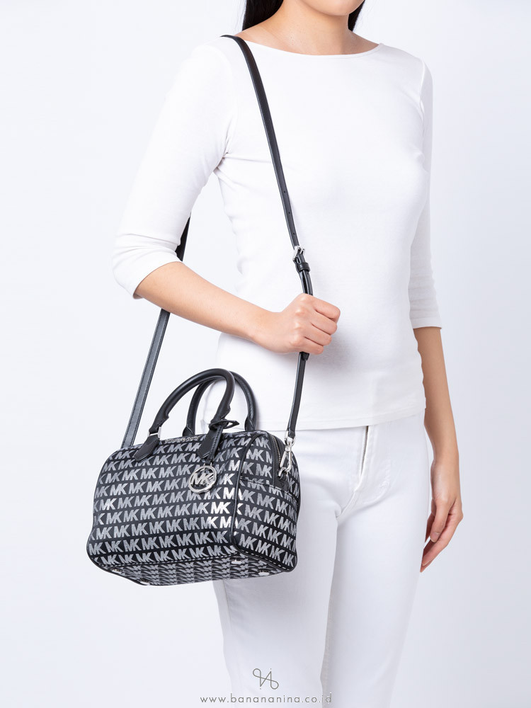 michael kors bedford bag silver