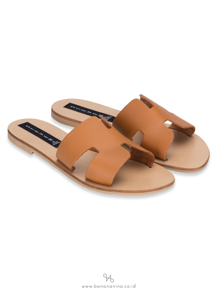 STEVE MADDEN Greece Leather Slide Sandal Cognac Sz 6