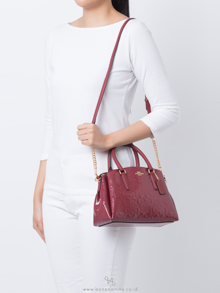 COACH 31485 Signature Patent Leather Mini Sage Cherry