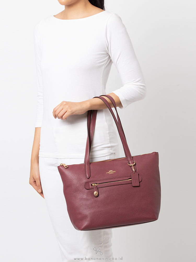 coach taylor tote in pebble leather