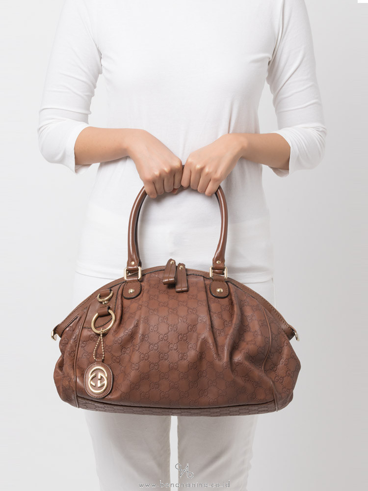 gucci sukey boston bag