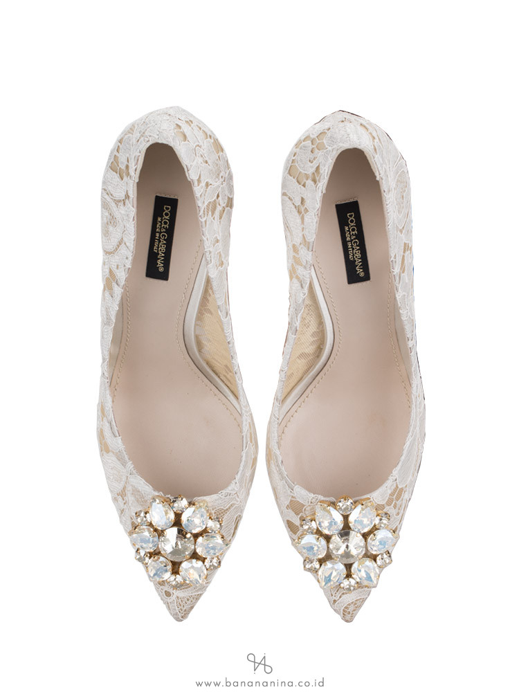 DOLCE & GABBANA Belucci Embellished Lace Pump Icy White Sz 39