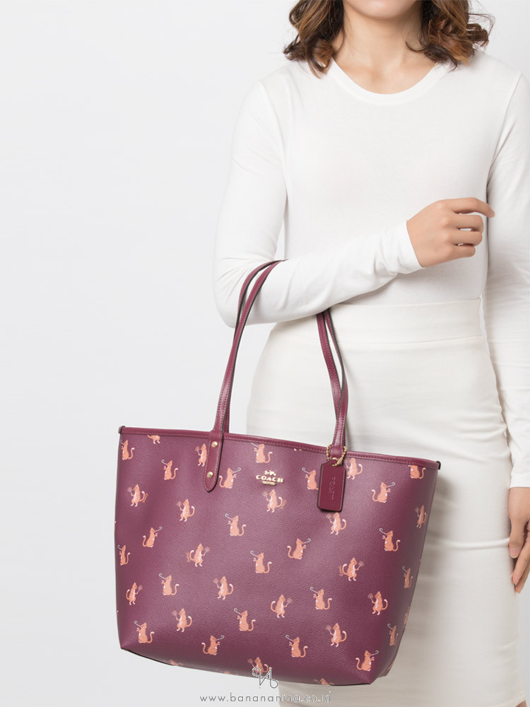 COACH 80232 Party Cat Reversible City Tote Dark Berry