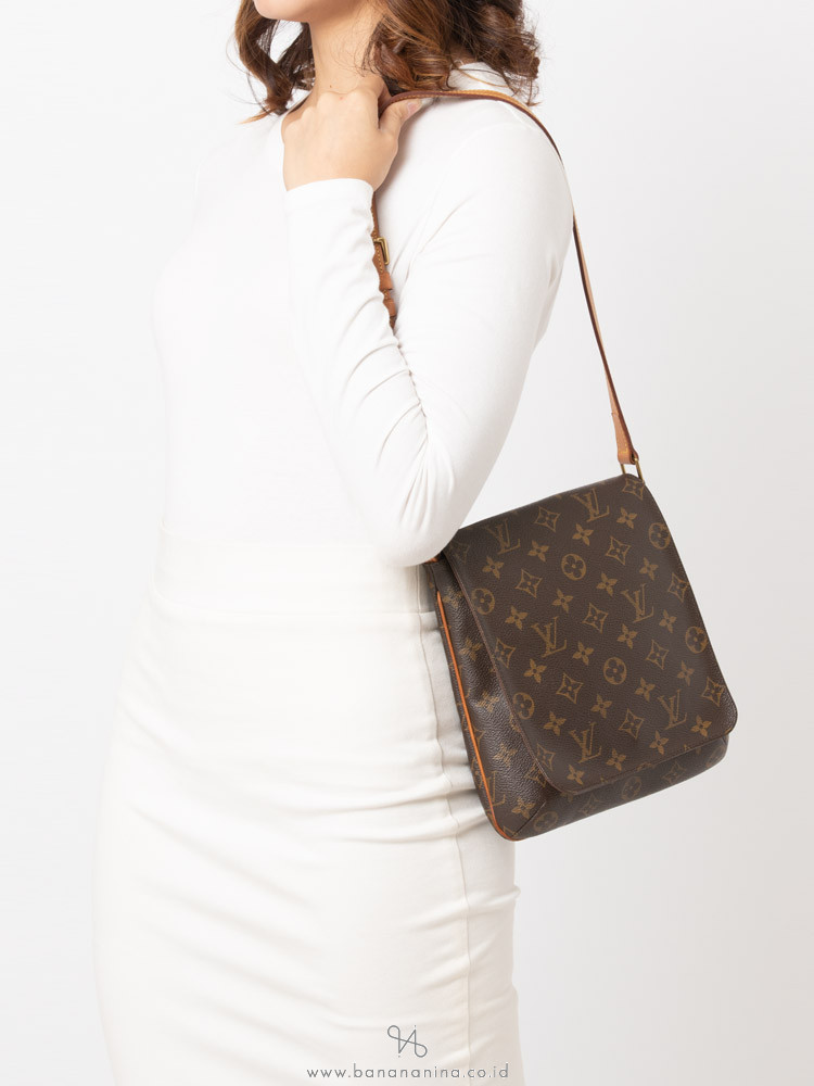 Musette salsa handbag monogram canvas pm shop