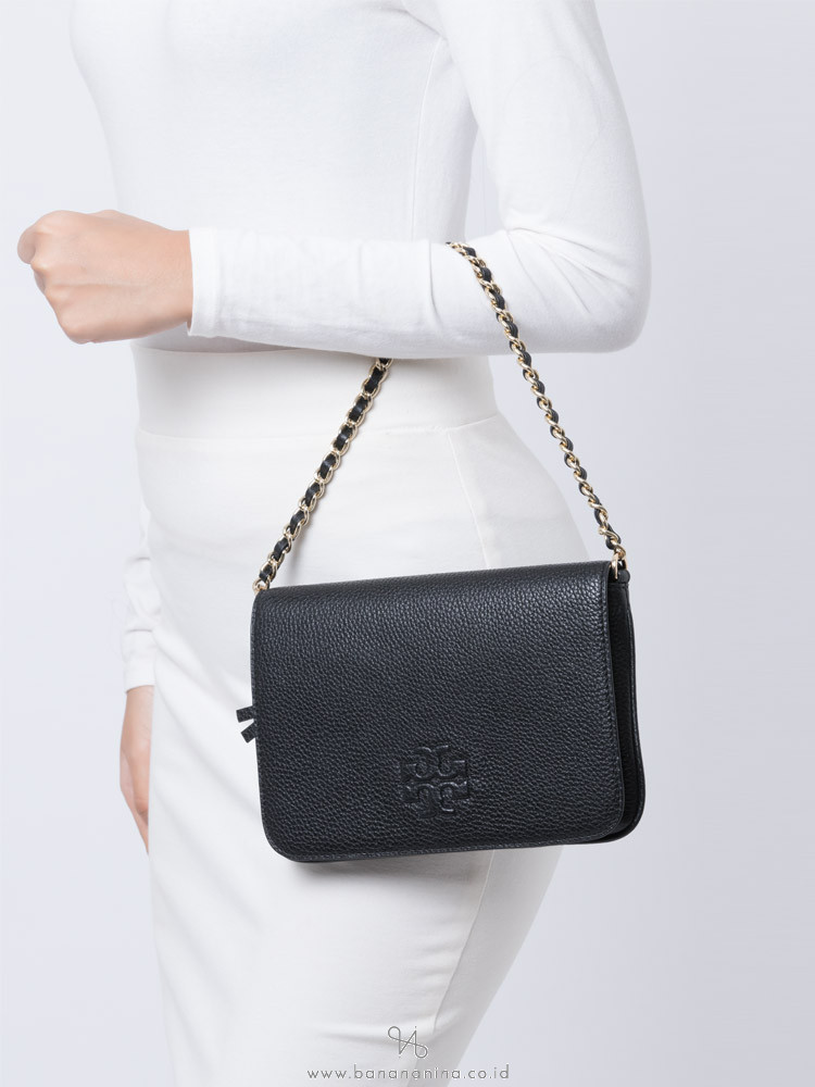 tory burch thea clutch