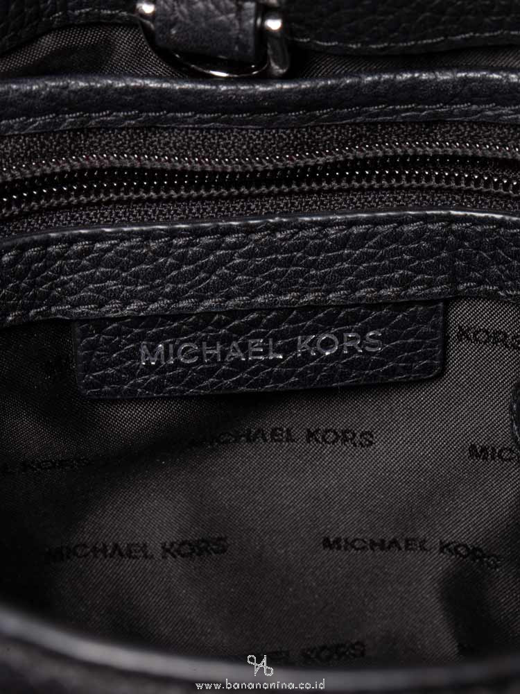MICHAEL KORS Bristol Leather Small Backpack Black